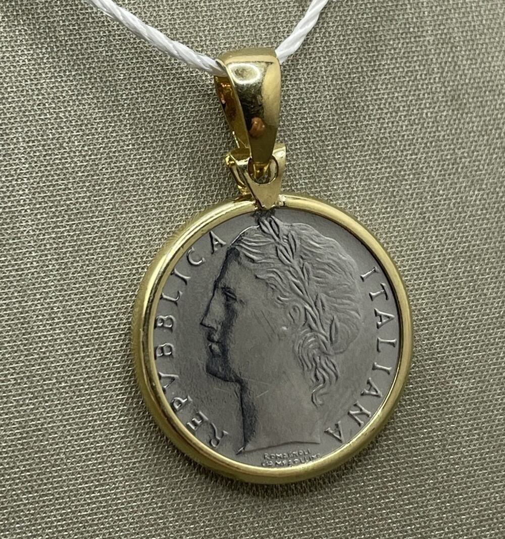 14K Yellow Gold Bezel W/ Non-Precious Metal 100L Coin (26101)